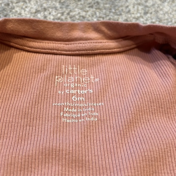 Little Planet by Carter’s- Baby Organic Cotton Rose Sleep & Play Pajamas, 6M - Picture 7 of 9